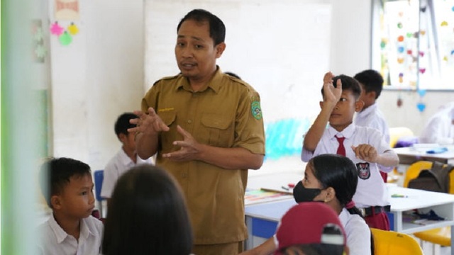 Disiplin Siswa SD saat Pembelajaran Daring dalam Perspektif Guru
